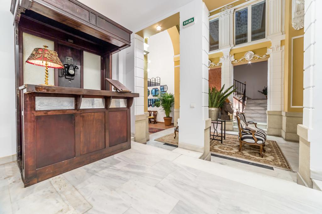 Palacio De Rojas Valencia Luaran gambar